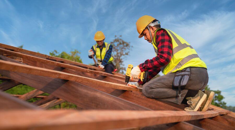 Professional Flat Roofing Installation services in Portland, OH